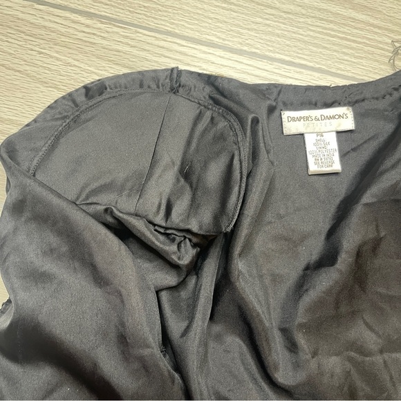 Draper’s & Damon’s Petites Black Sequins Faux Beaded Pearl Set Cardigan w/Top - Picture 5 of 16